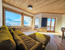 Gerenoveerd appartement in Pontresina, vlakbij skipiste & meer - thumbnail 1