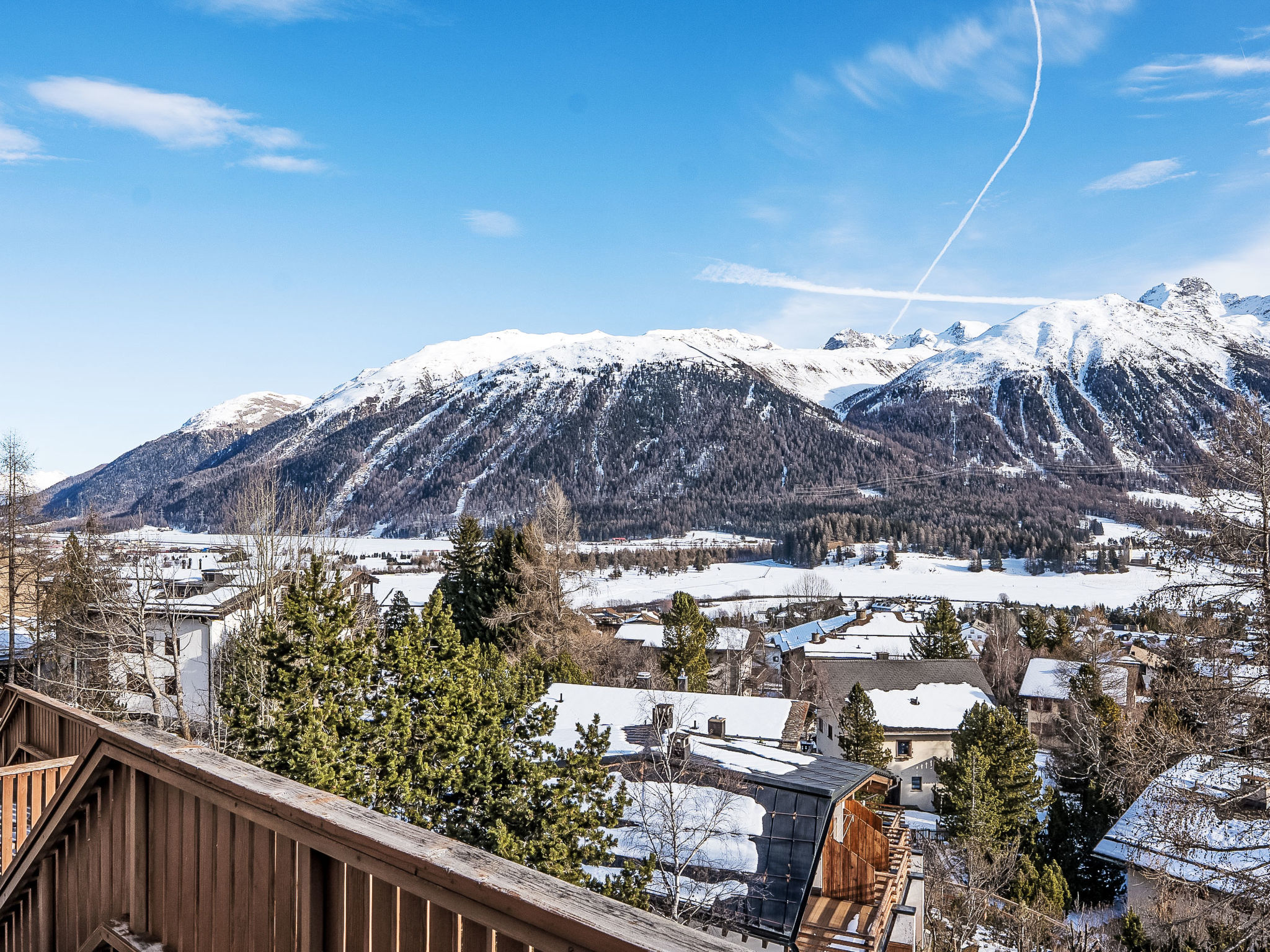 Chesa La`Drosa-Buiten