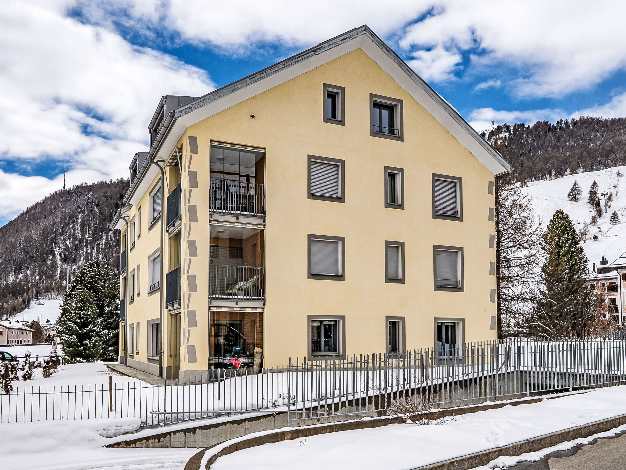 Chesa Chalcherin 3 - Buiten