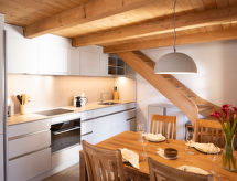 Historisch 4-persoons appartement in centrum Celerina, vlakbij St. Moritz - thumbnail 2