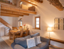 Historisch 4-persoons appartement in centrum Celerina, vlakbij St. Moritz - thumbnail 1