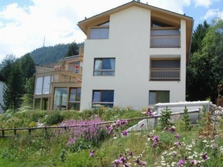 Centraal gelegen appartement in Celerina met bergzicht in Celerina
