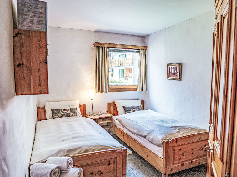 Ferienwohnung Chesa Trais Dschembers