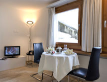 Ferienwohnung Chesa Munteratsch 311
