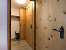Ferienwohnung Chesa Munteratsch 311