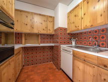 Ferienwohnung Chesa La Sajetta 12