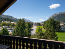 Ferienwohnung Chesa La Sajetta 12