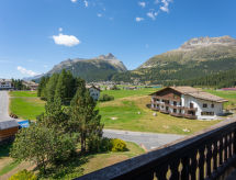 Ferienwohnung Chesa La Sajetta 12