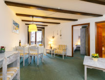 Residenza Chesa Margun 13-6: Modern appartement aan het meer van Silvaplana - thumbnail 3