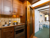 Residenza Chesa Margun 13-6: Modern appartement aan het meer van Silvaplana - thumbnail 4