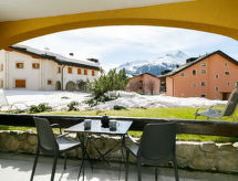Zonnig bergappartement aan de piste in Silvaplana-Surlej - thumbnail 6