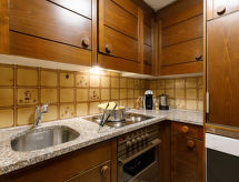 Luxe appartement aan de piste in Silvaplana-Surlej met uitzicht op de bergen - thumbnail 5