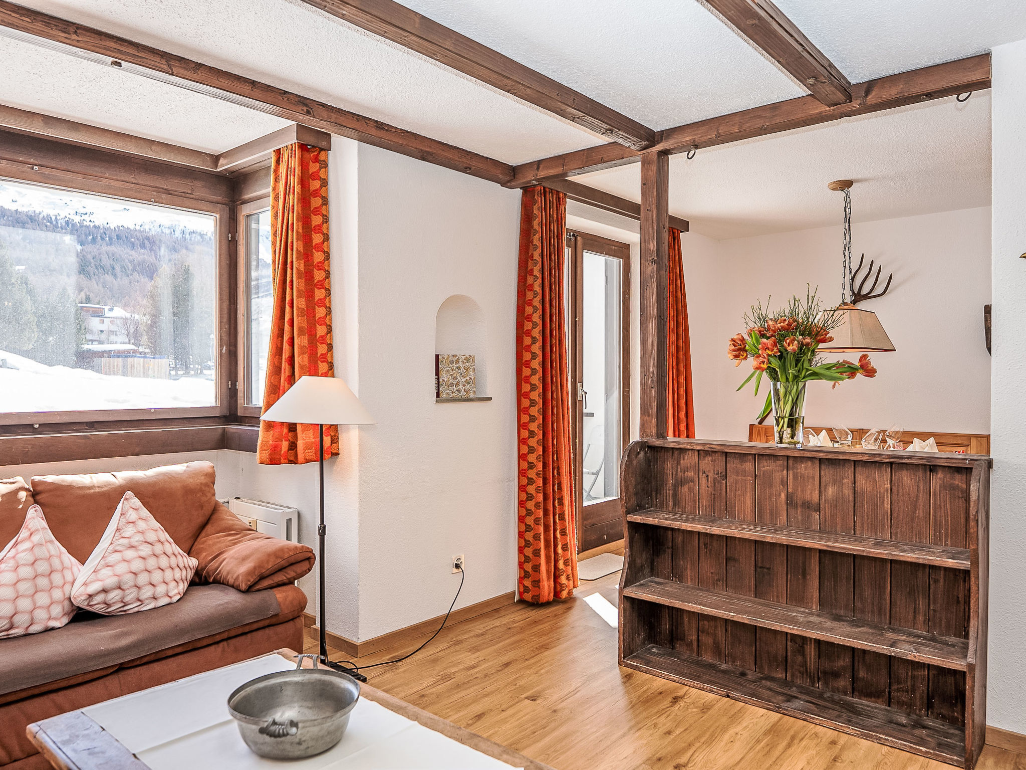 Photo of Chesa Linaria