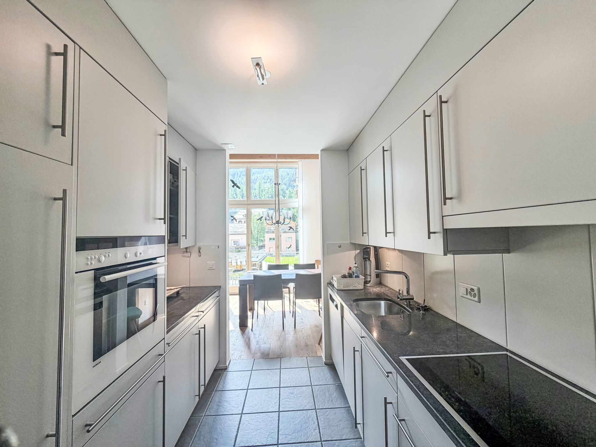 Appartement Maisonette Alpenrose – Cuisine et coin repas, photo 8 sur 48