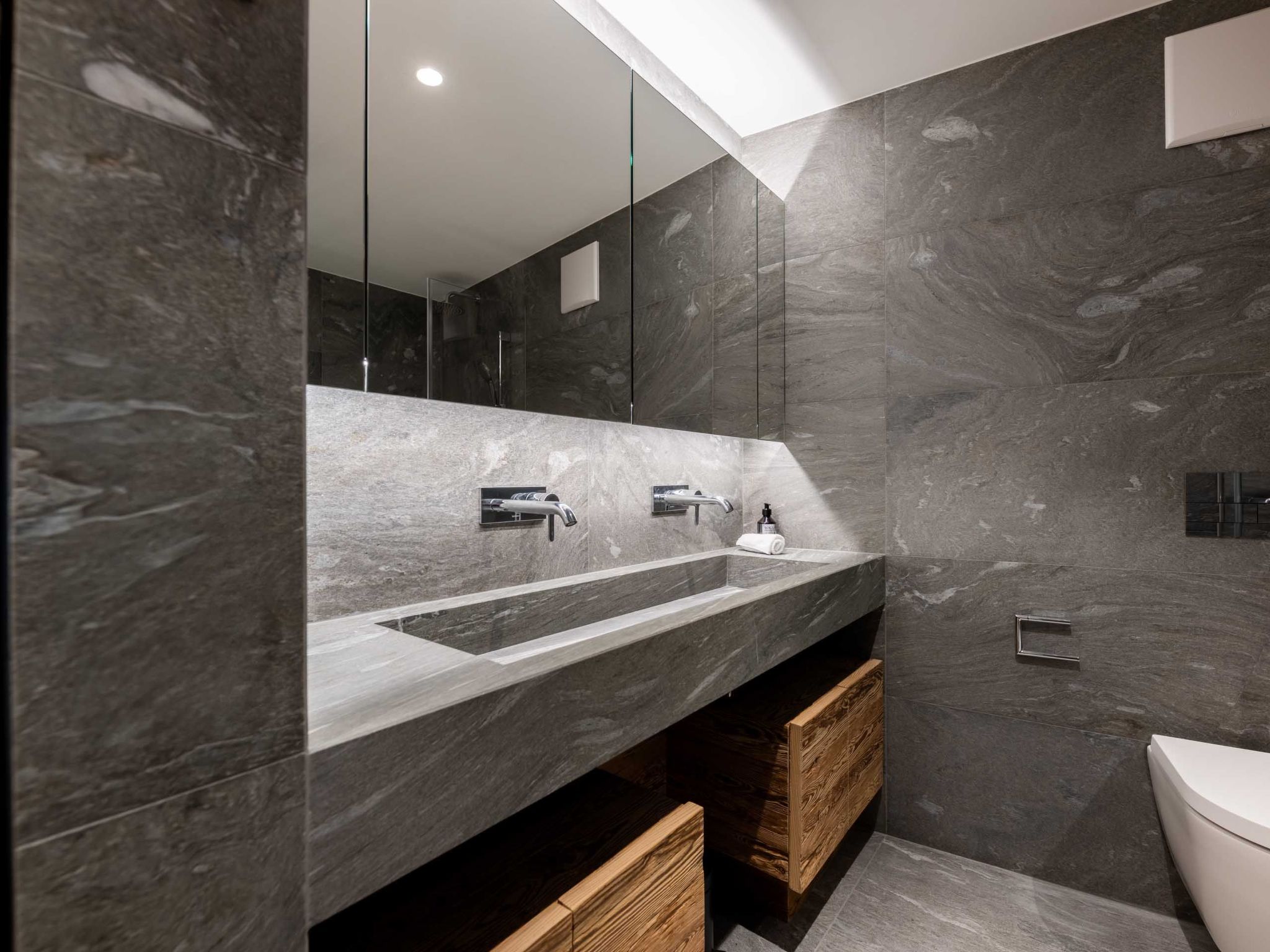 Chesa Curtinella 21-Image-tags.info