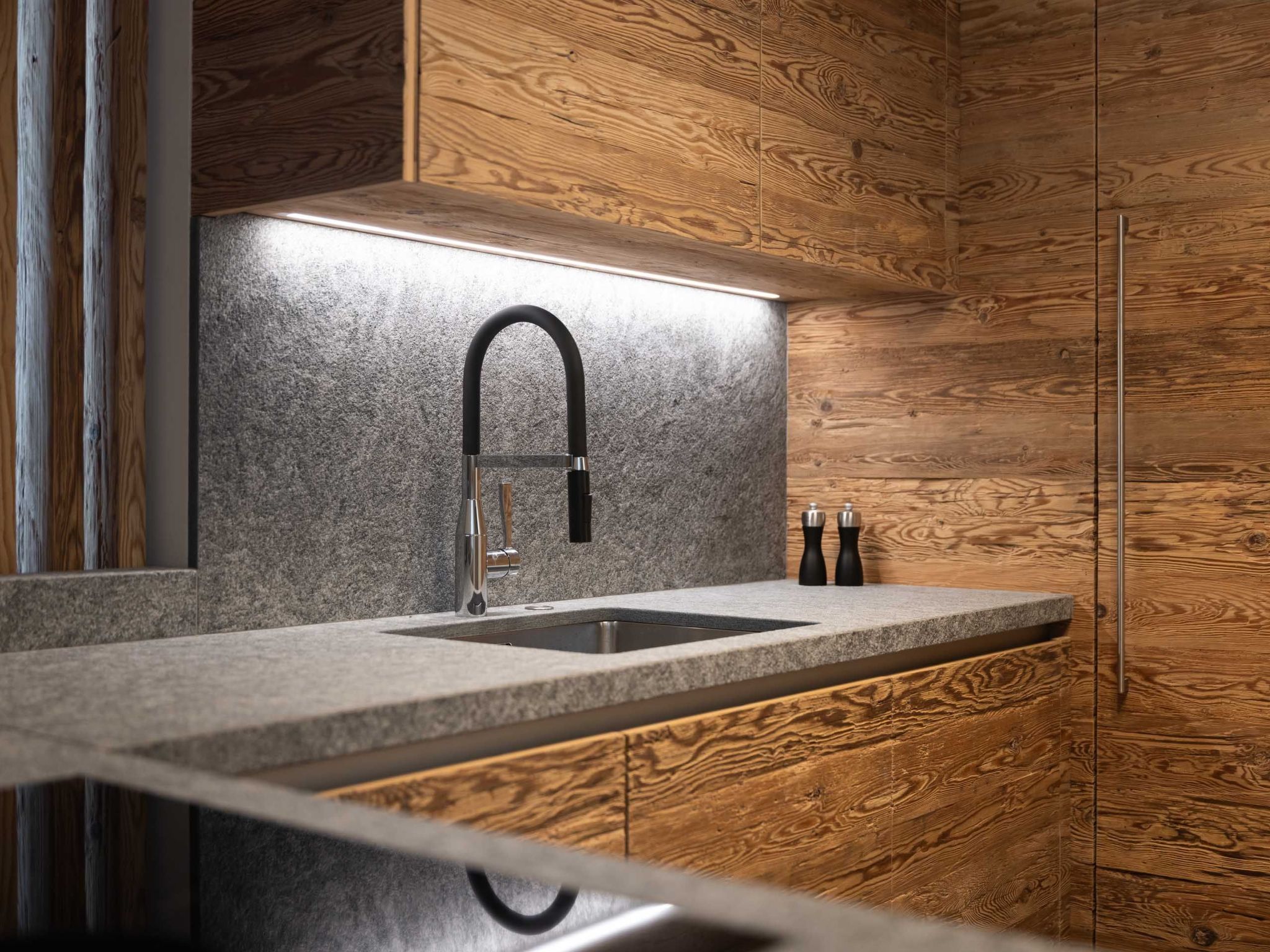 Chesa Curtinella 21-Image-tags.info