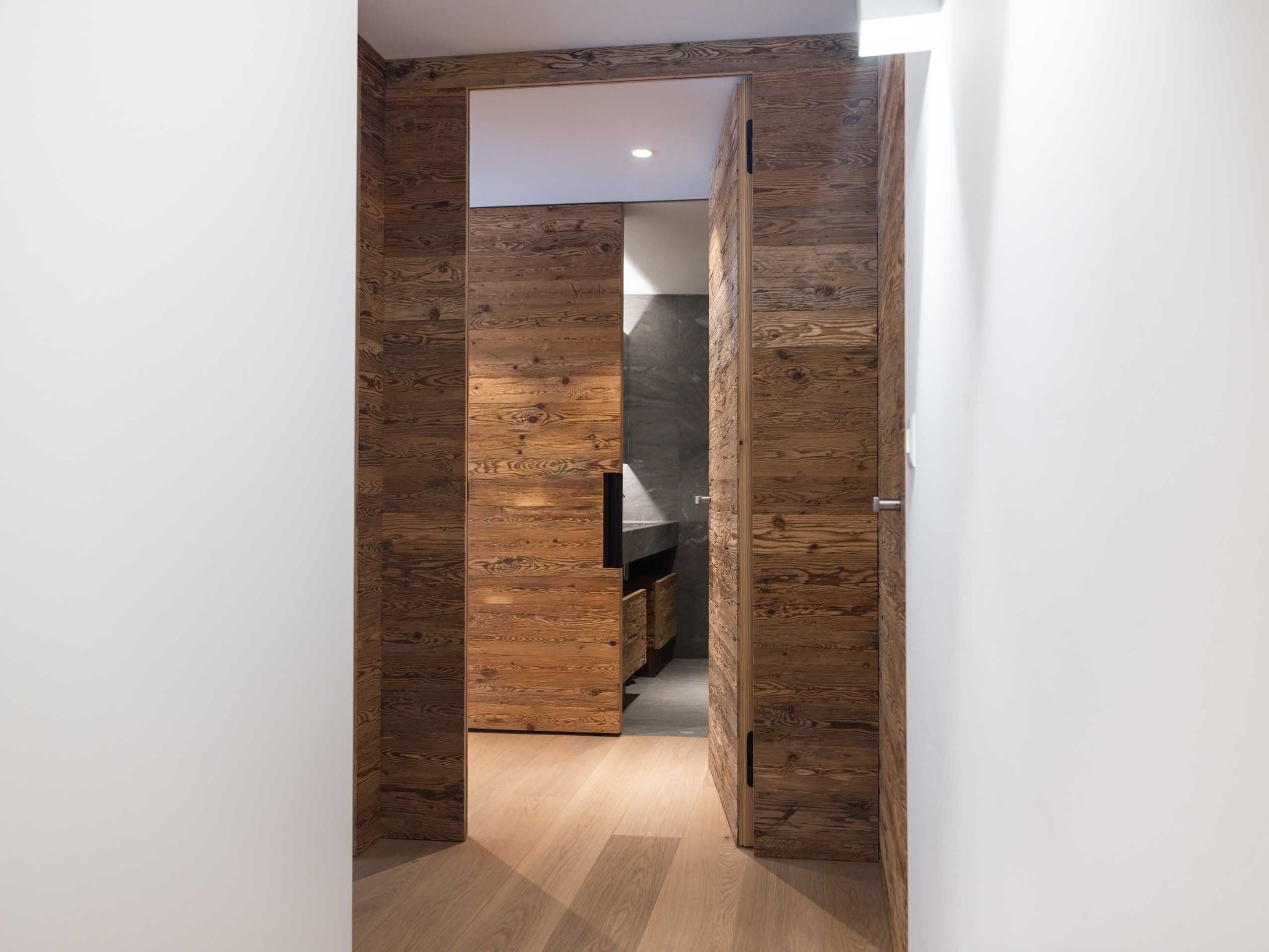 Chesa Curtinella 21-Image-tags.info