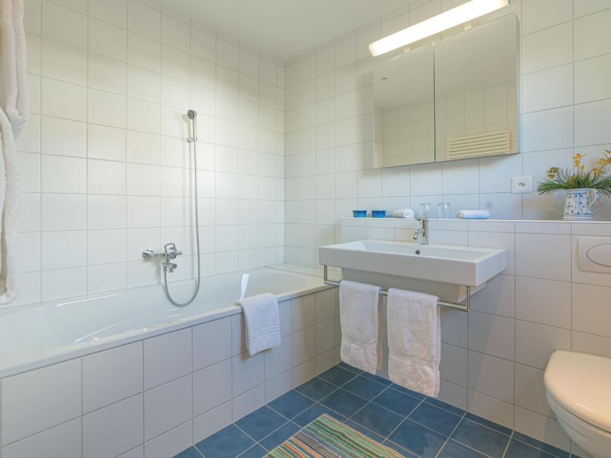 Chesa Radonda 1-Image-tags.info