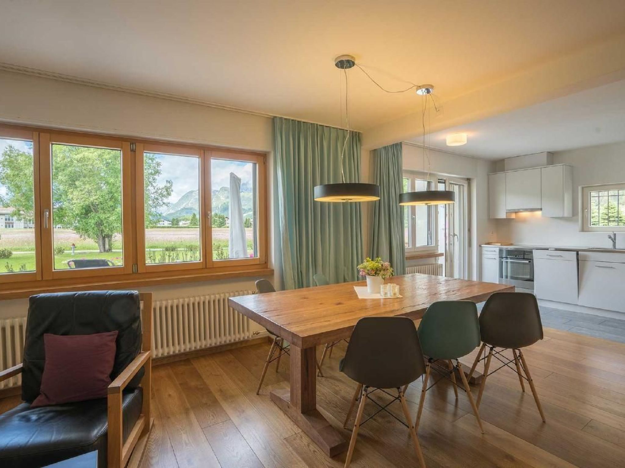 Chesa Flur Sulagl 1-Image-tags.info