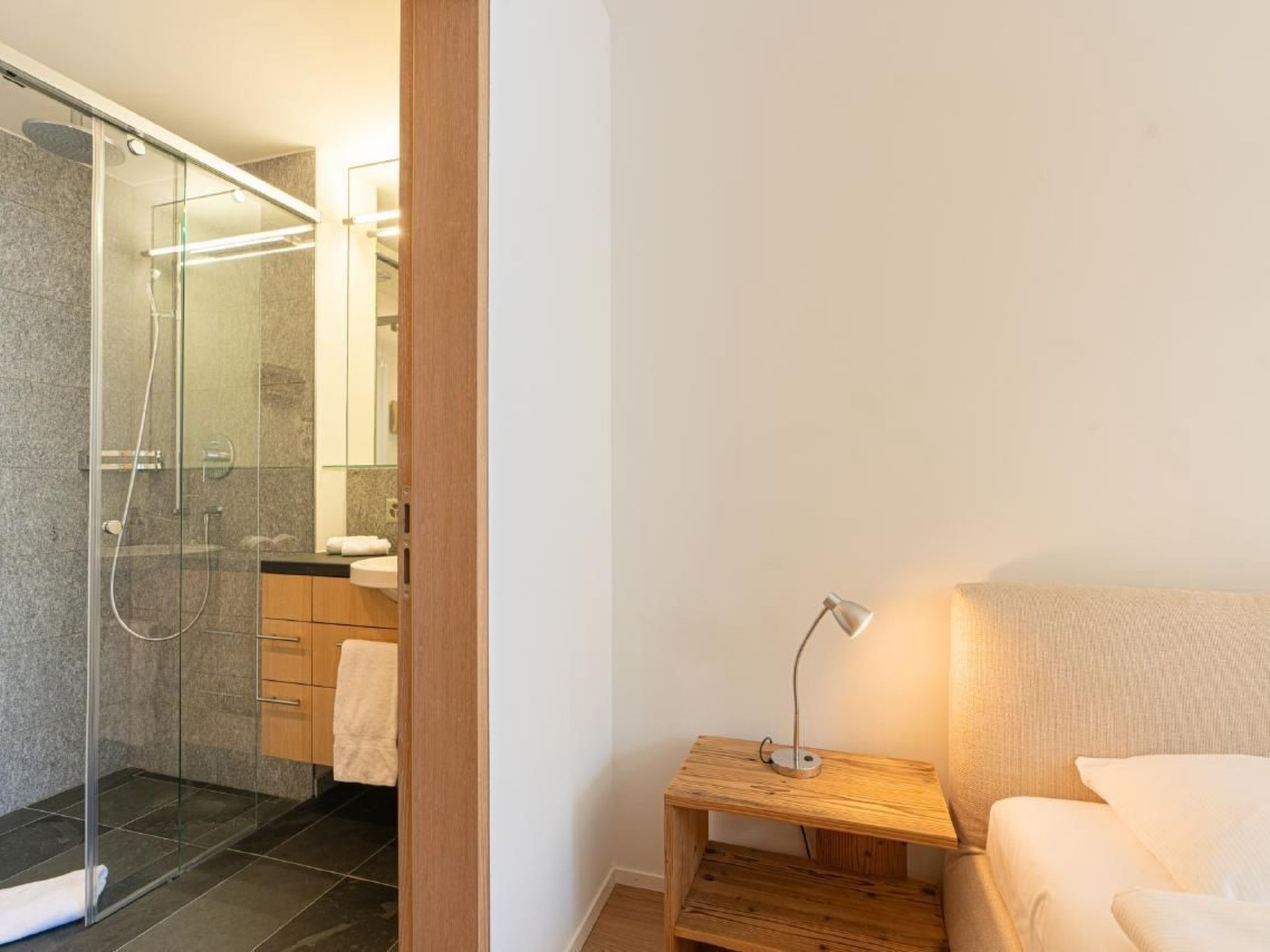 Edelweiss 5.3-Image-tags.info