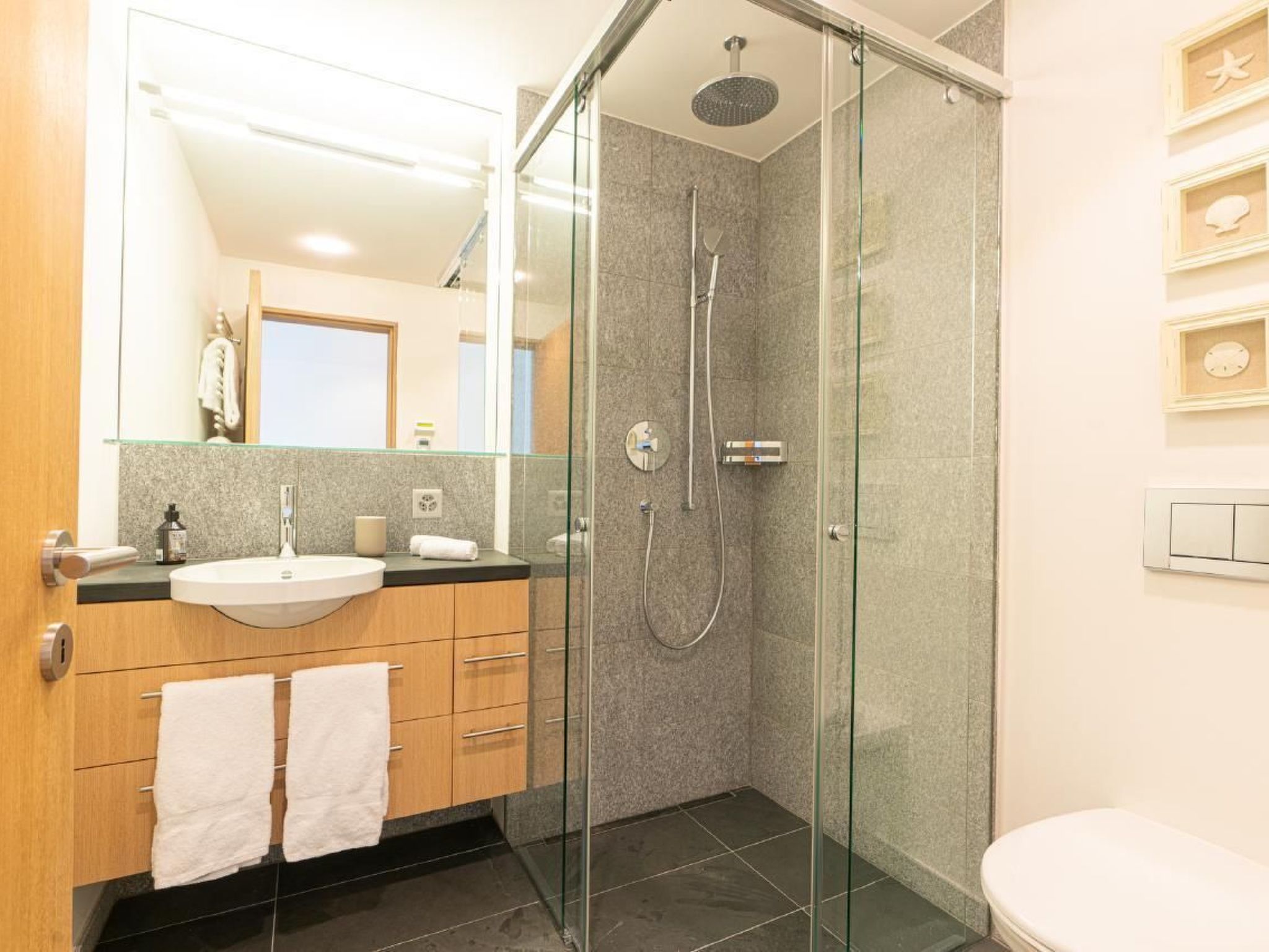 Edelweiss 5.3-Image-tags.info