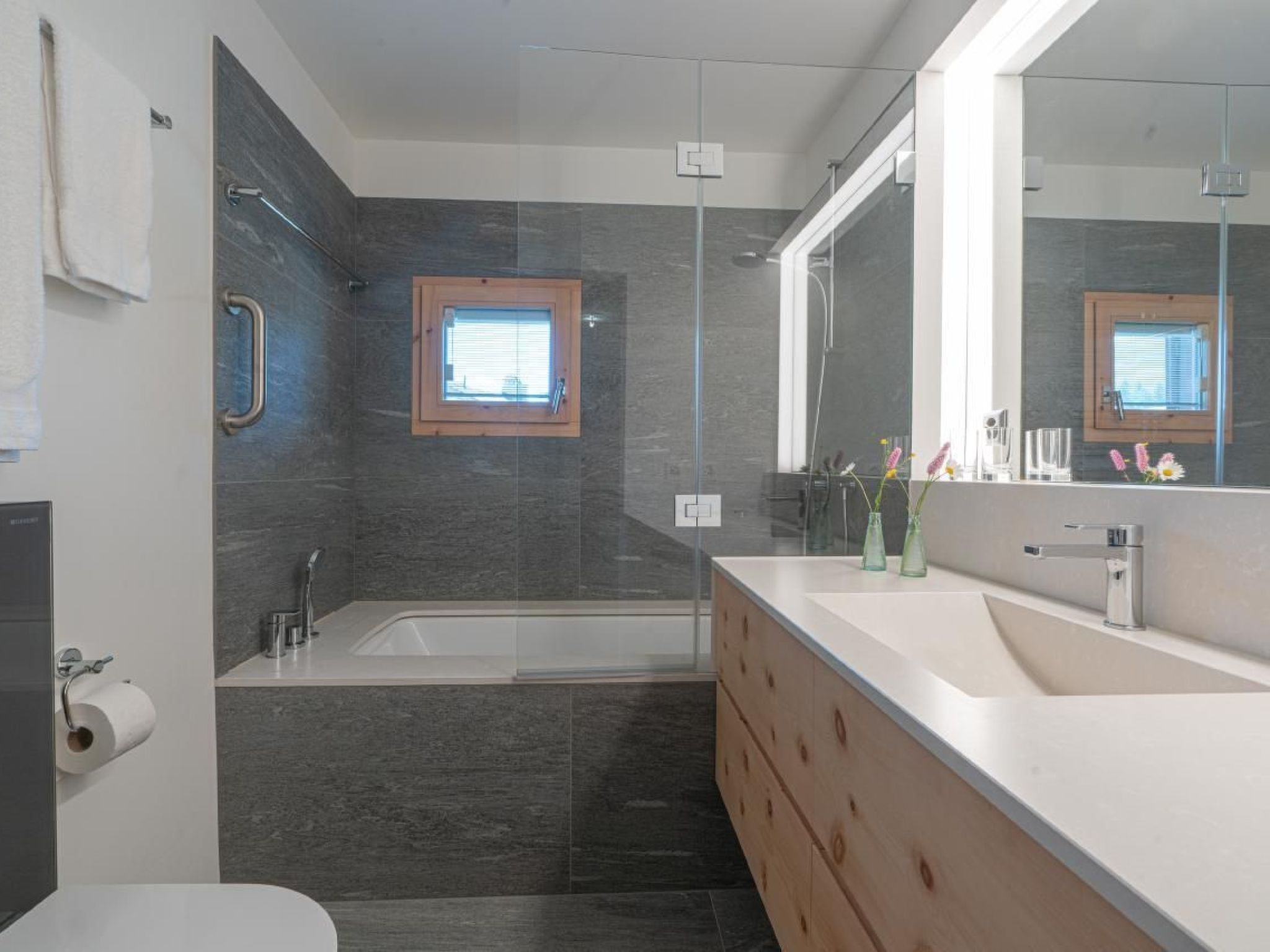 Chesa Polaschin B6-Image-tags.info