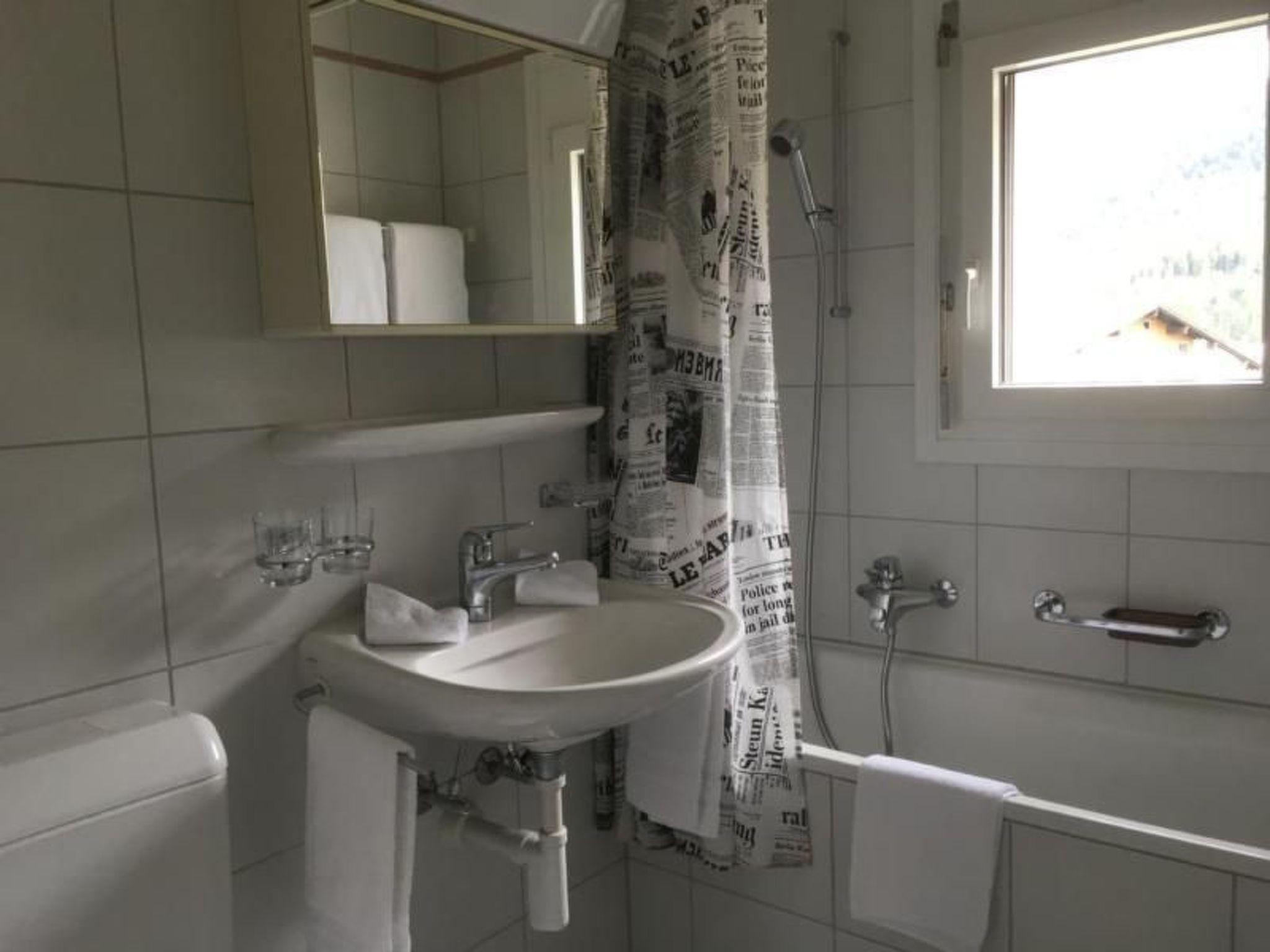 Chesa Cravunera-Image-tags.info