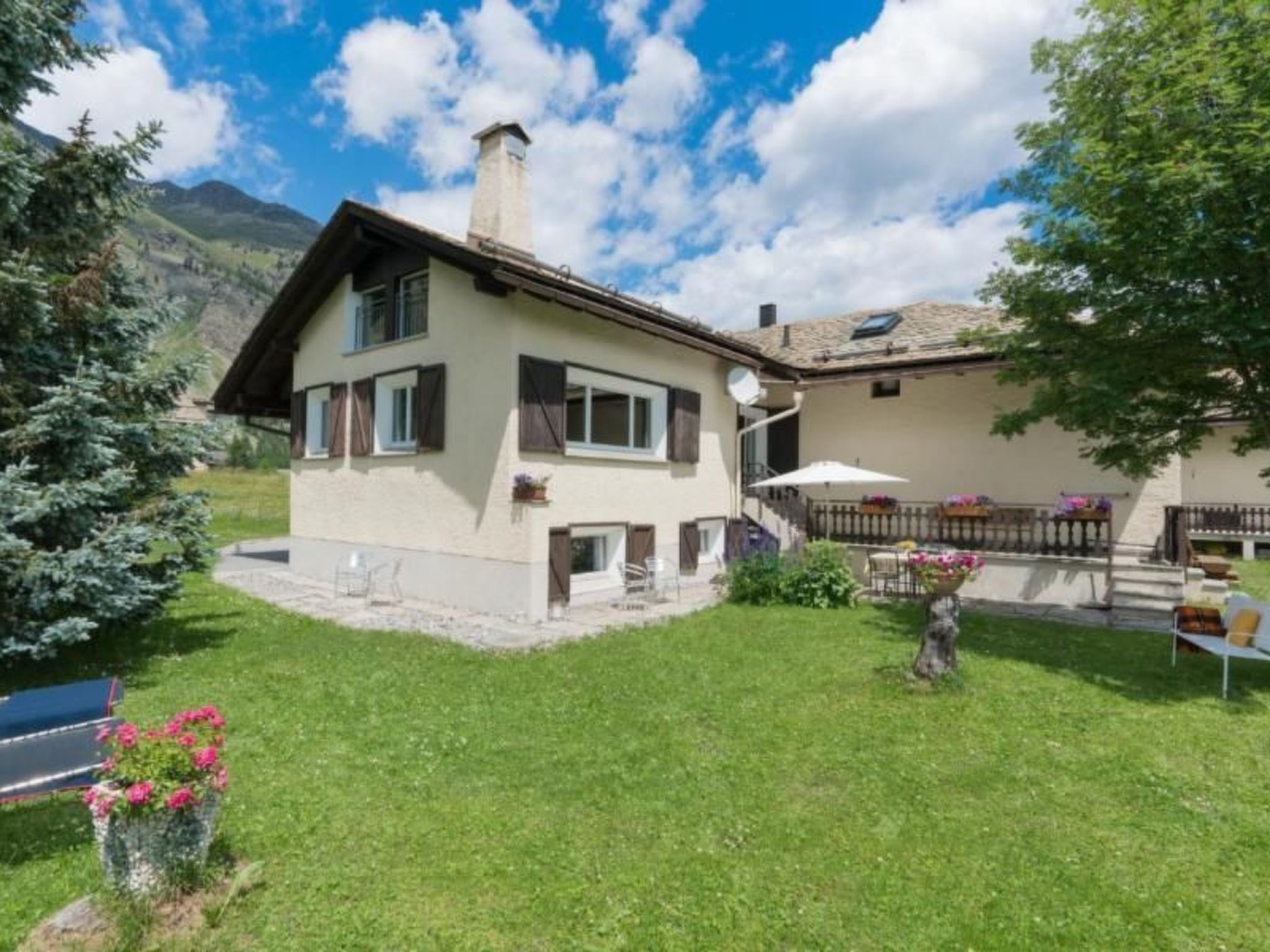 Chesa Lagrev 1-Image-tags.info