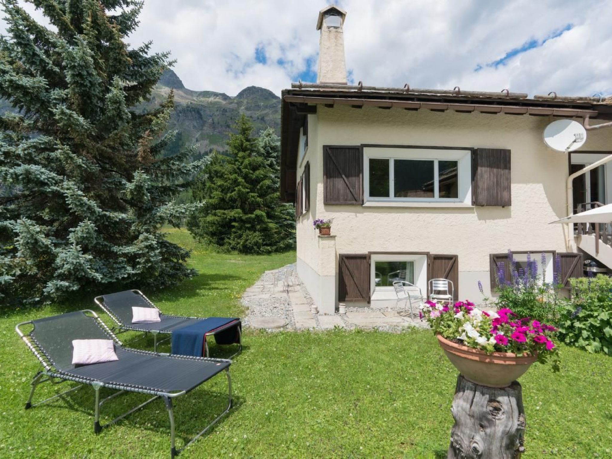 Chesa Lagrev 1-Image-tags.info