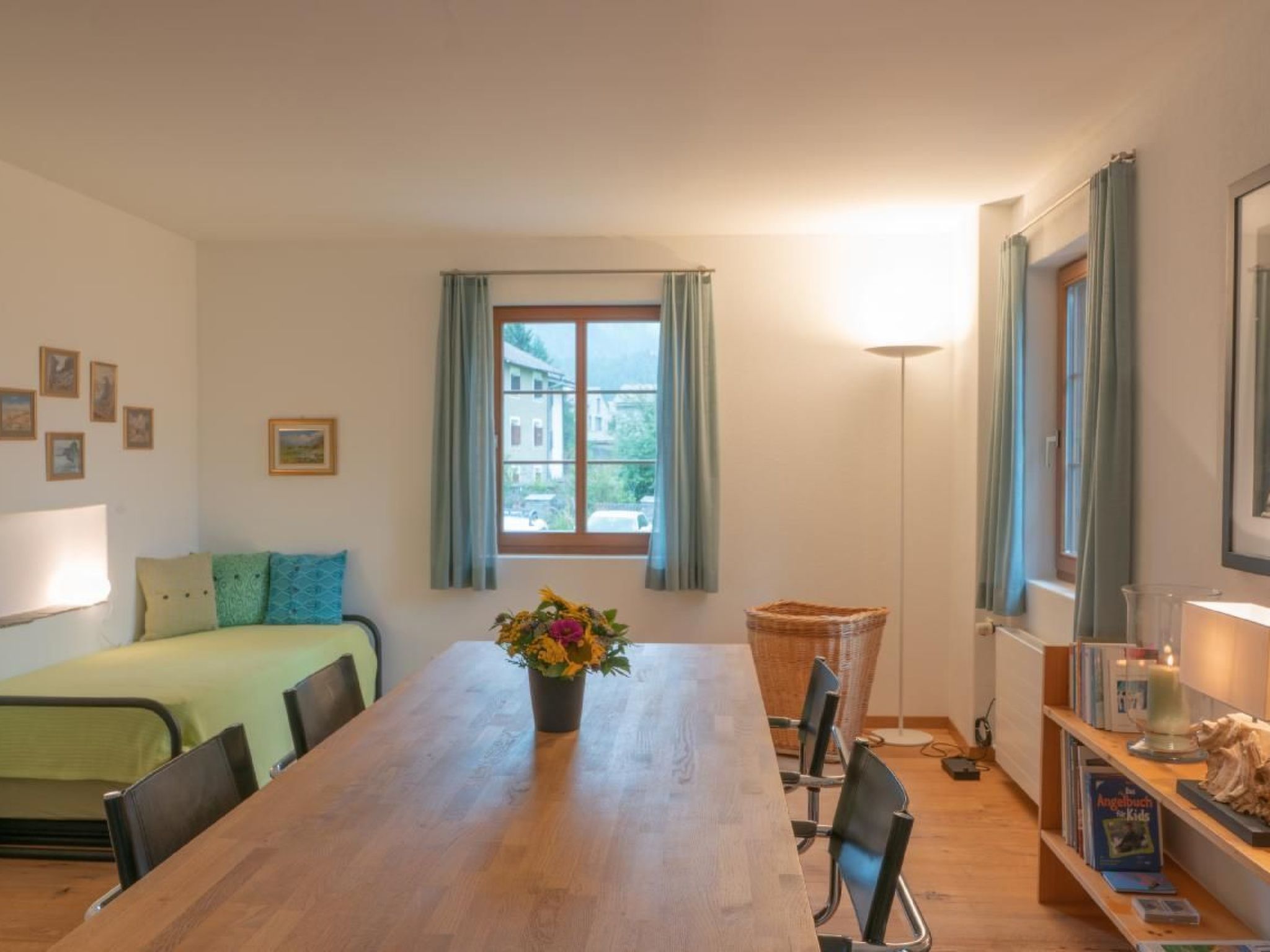 Chesa Clos-Image-tags.info