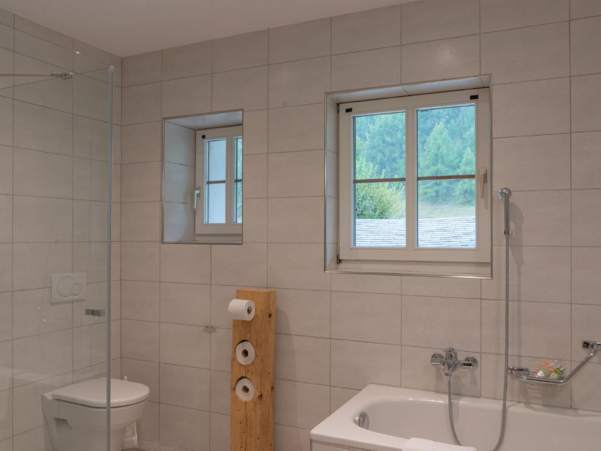 Chesa Clos-Image-tags.info