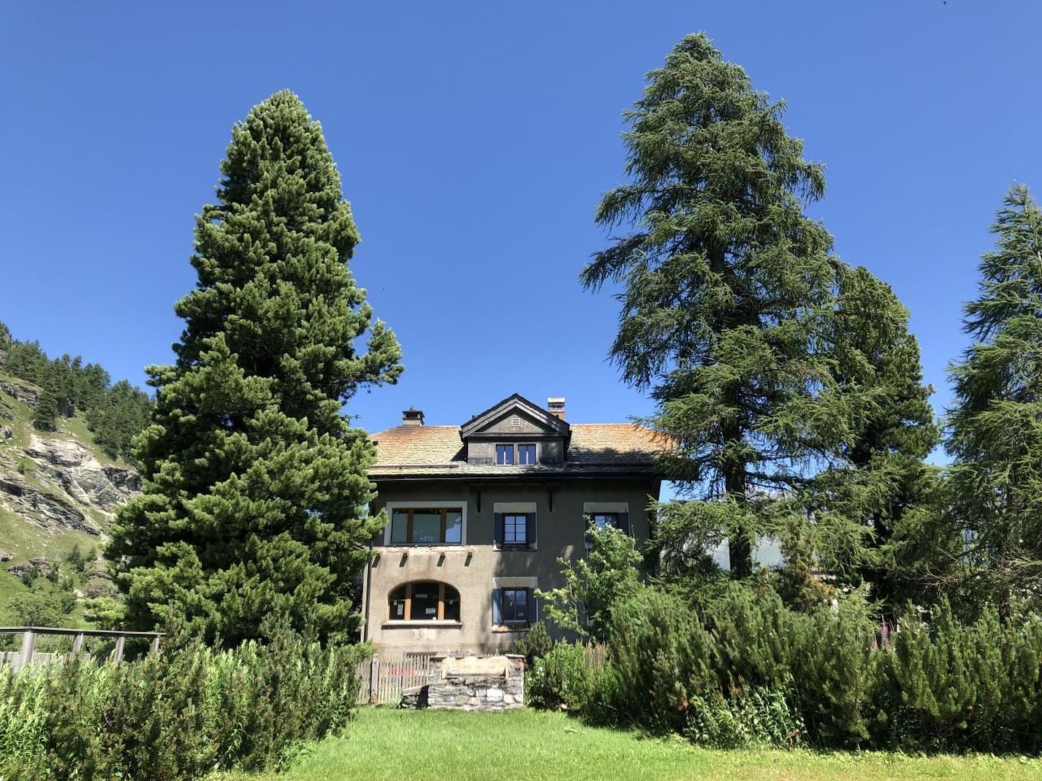 Chesa Clos-Image-tags.info