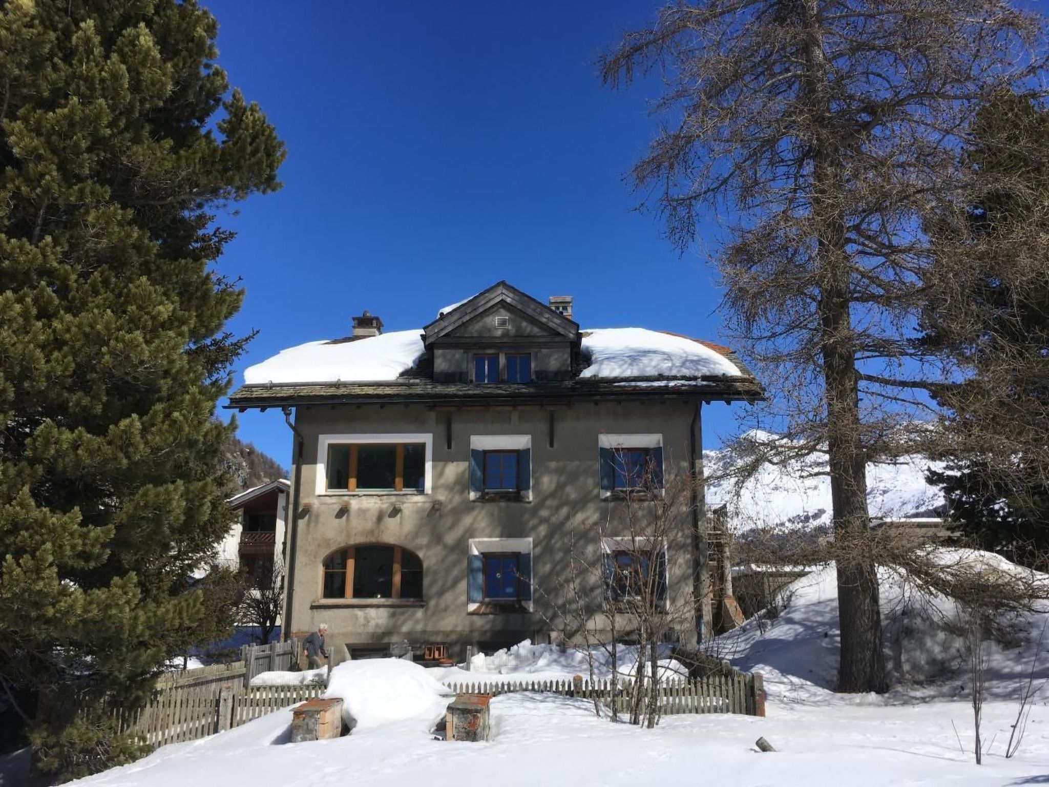 Chesa Clos-Image-tags.info