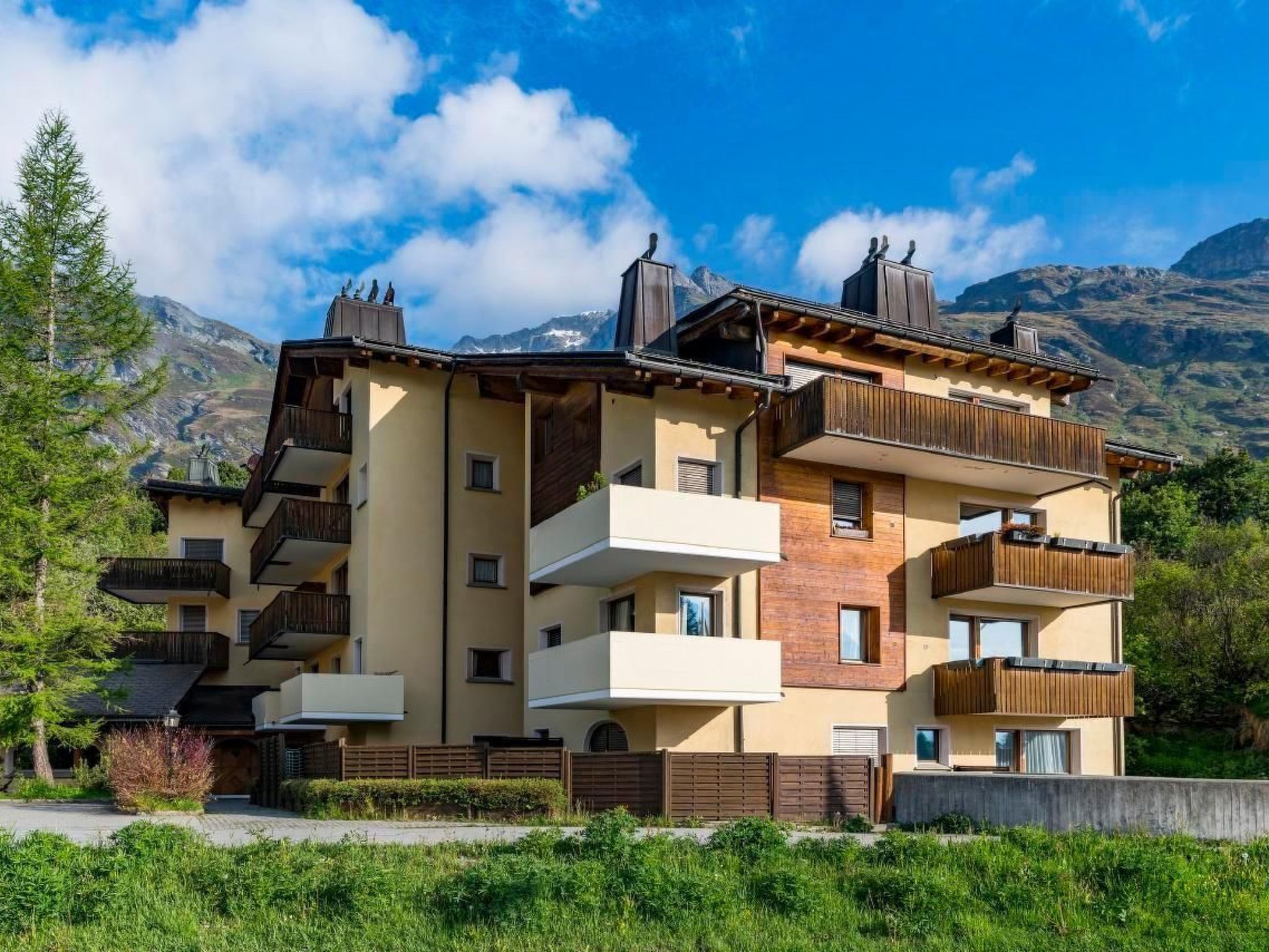 Pra d'Sura 113-Image-tags.info