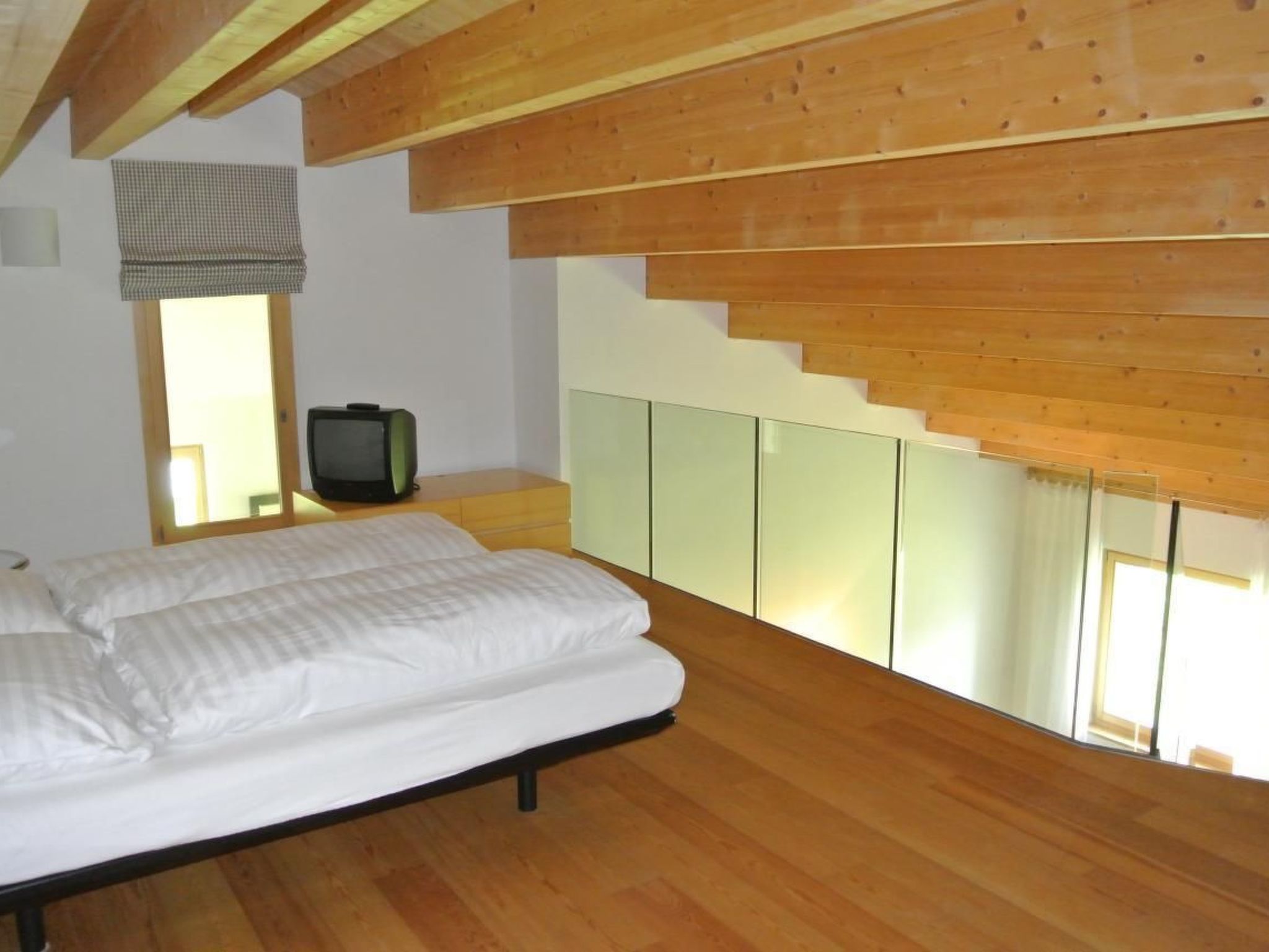 La Montanella 4-Image-tags.info