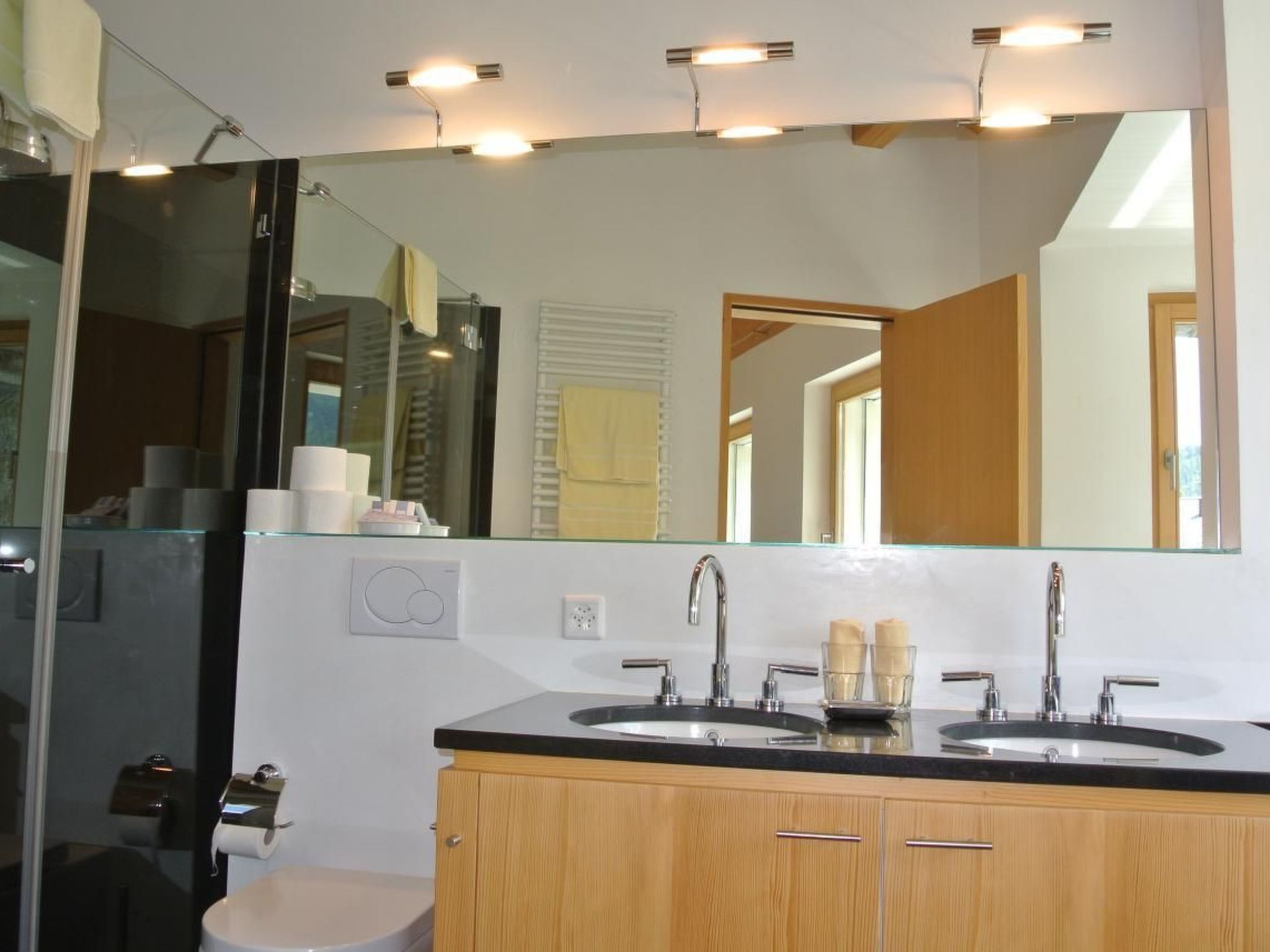 La Montanella 4-Image-tags.info