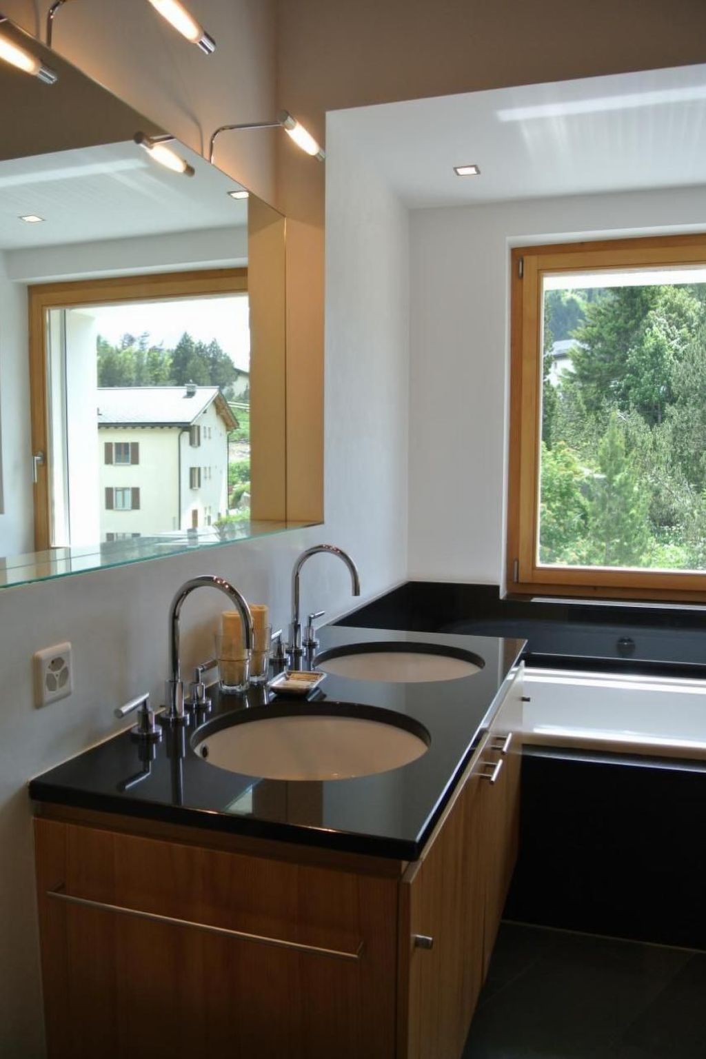 La Montanella 4-Image-tags.info