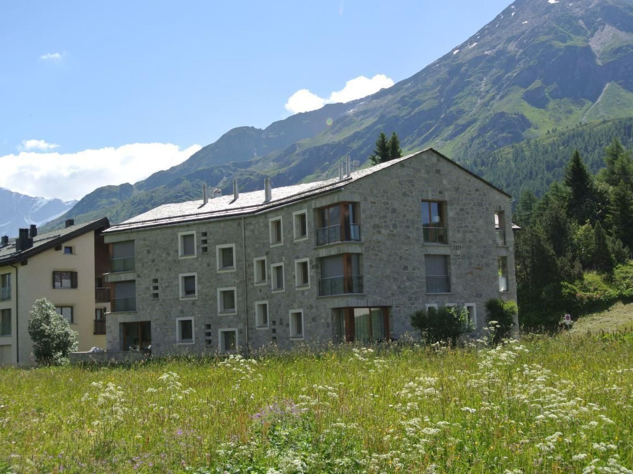 La Montanella 4-Image-tags.info