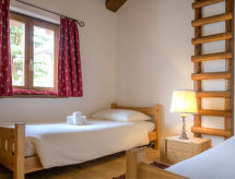 Ferienwohnung Chesa Chanella 5