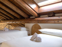 Ferienwohnung Chesa Chanella 5