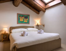 Ferienwohnung Chesa Chanella 5