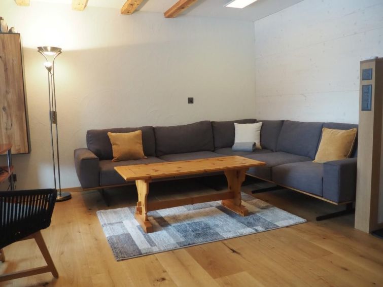 Bergzicht en rust in appartement Residenz La Mora 29 in La Punt-Chamues-ch