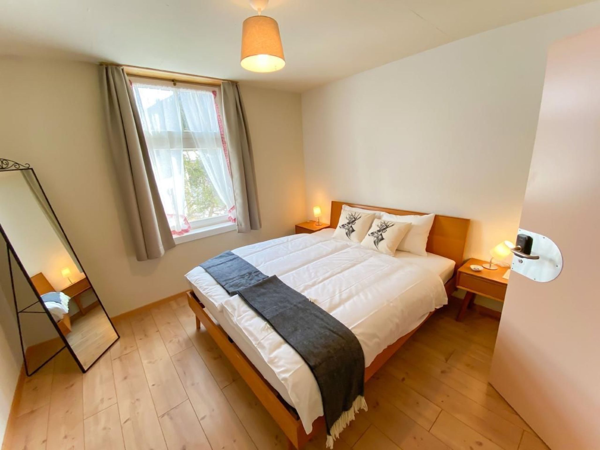 Madulain Lodge - Inside