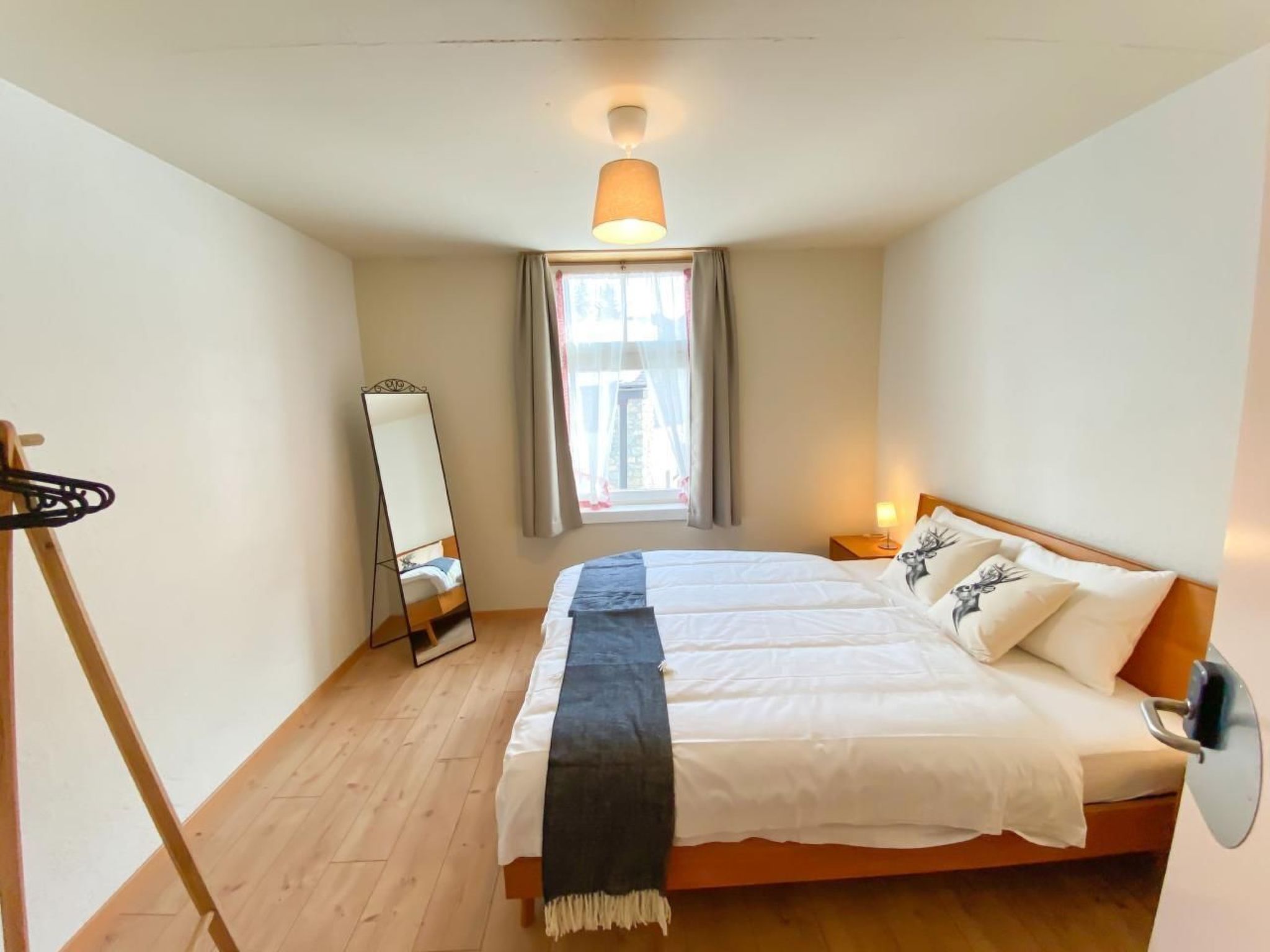 Madulain Lodge - Inside