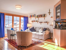 Ruim 4-persoons appartement aan de golfbaan in authentiek Zuoz - thumbnail 1