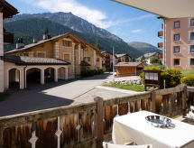 Ferienwohnung Chesa Mezzaun