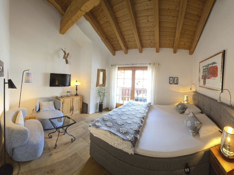 Centraal gelegen appartement in Zuoz met prachtig bergzicht in Zuoz