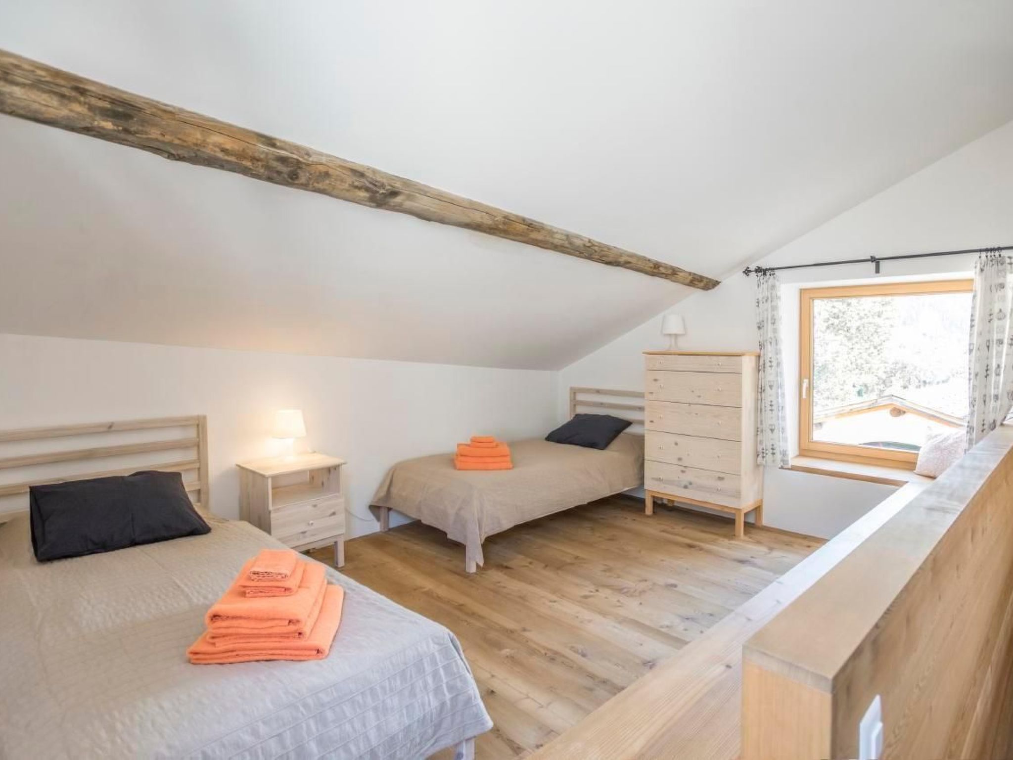 Chesa Paulina-Image-tags.info