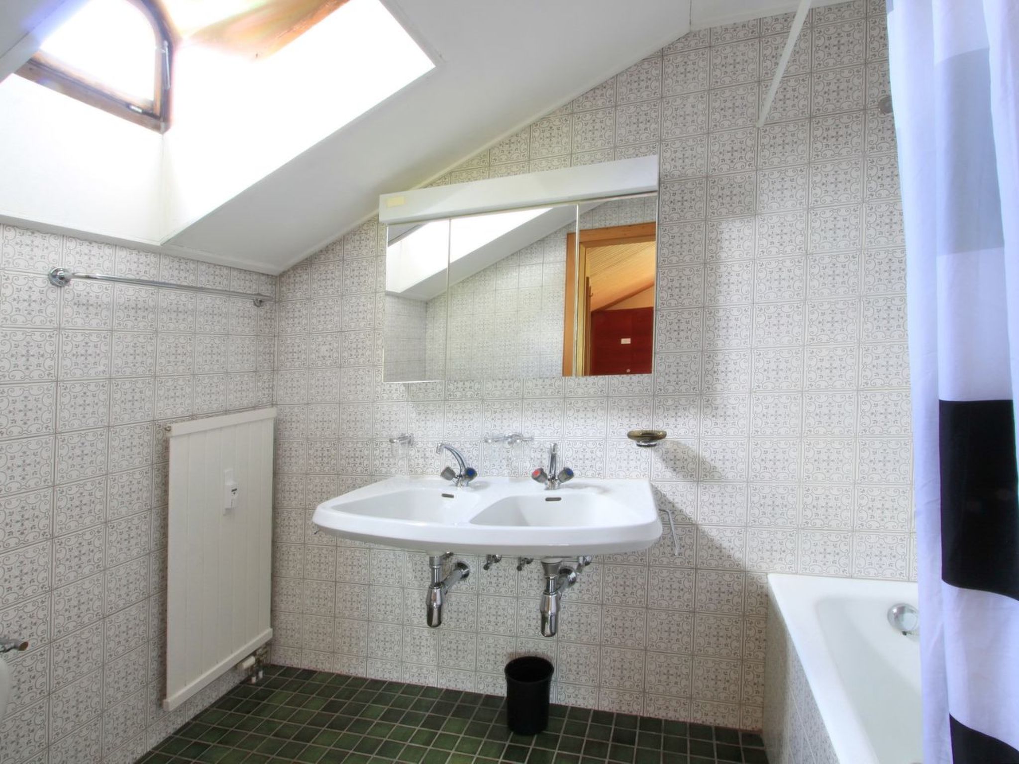 Apartment Champagna - Grosszügige 5.5 Zimmer-Wohnung für bis zu 7 Personen - Image-tags.info