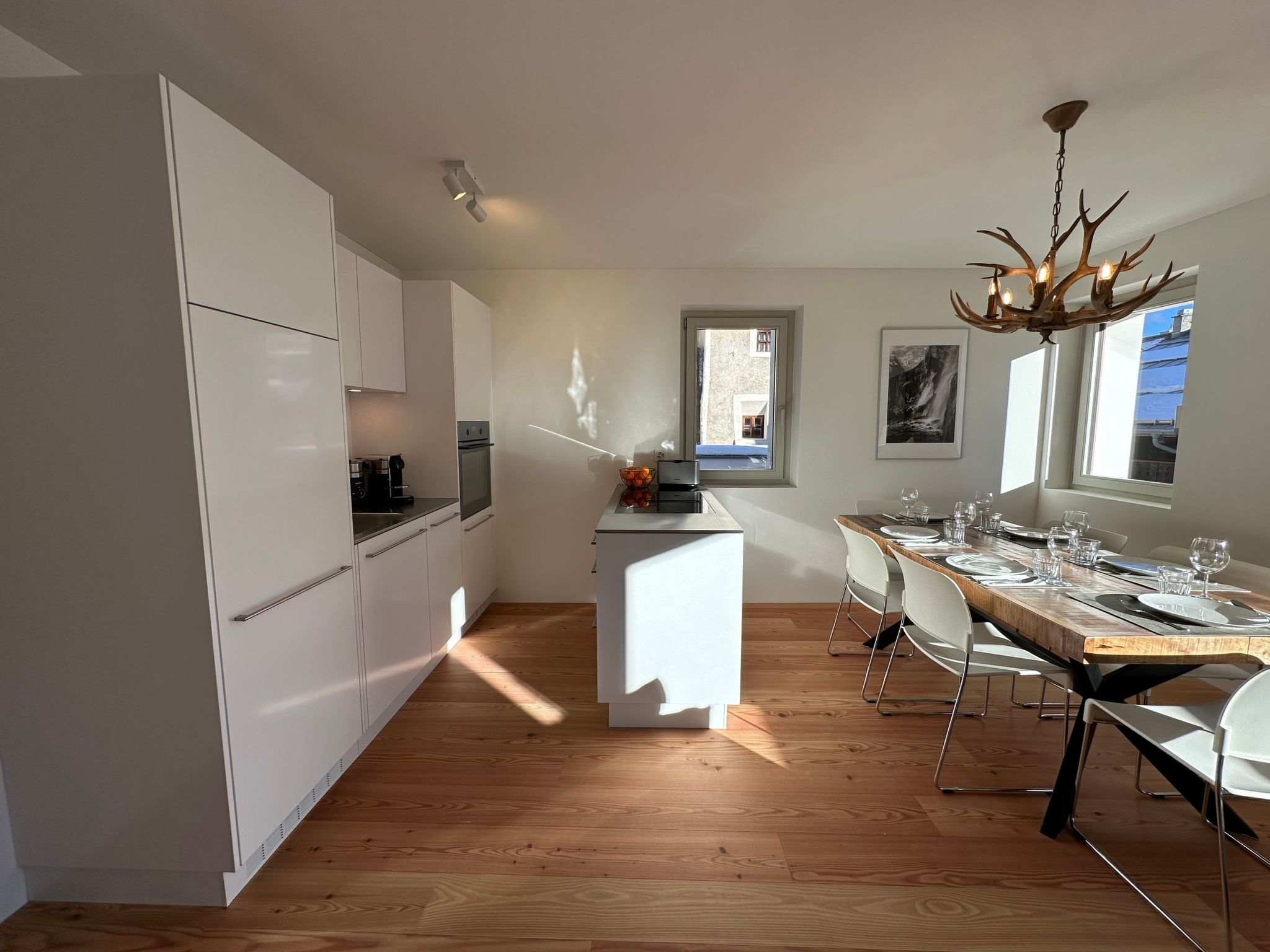 Chesa Unica - Terrassa mit Wellness - Dedans